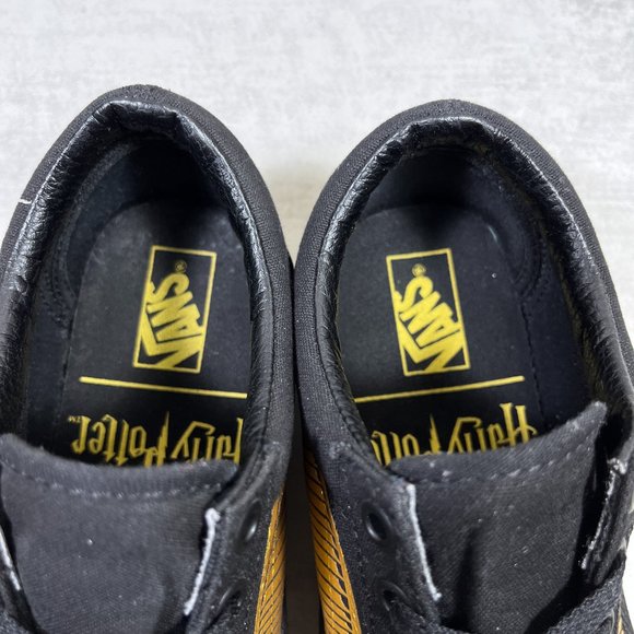 Vans Harry Potter Old Skool Golden Snitch Sneakers - Women's Size 7 / Men's 5.5 - Picture 8 of 10